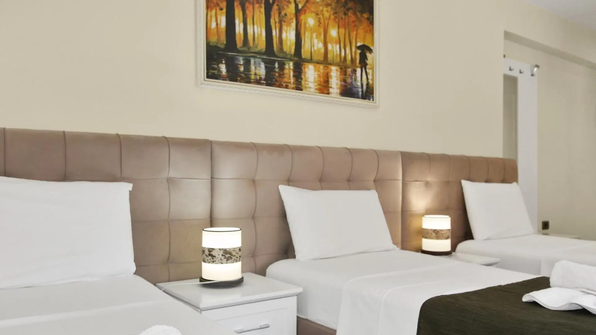 Rezidence Tredi City Center Tirana Hotel