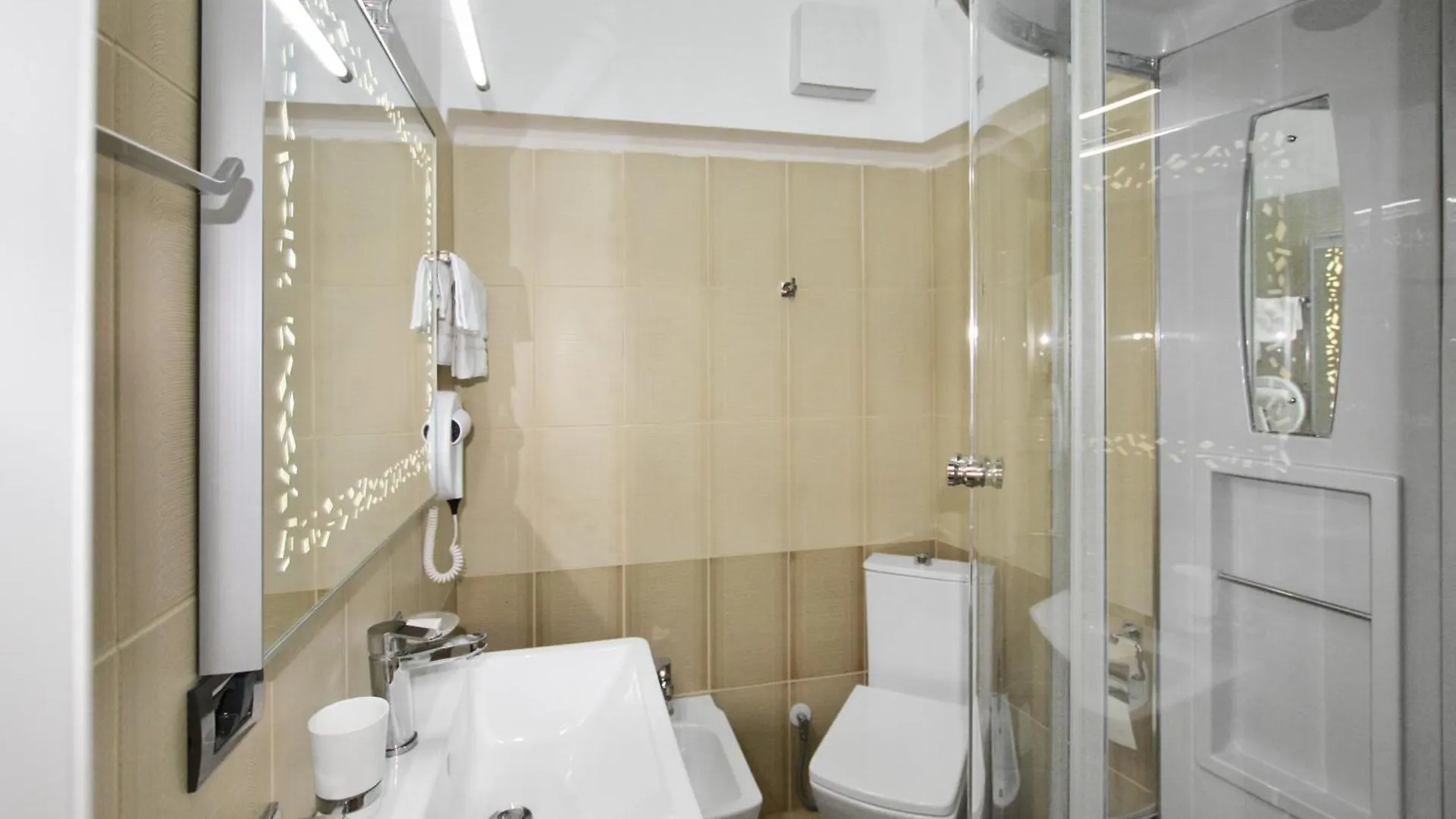 Rezidence Tredi City Center Tirana Hotel